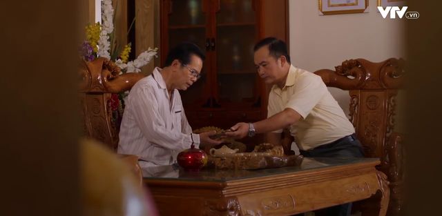 Bão ngầm - Tập 24 Chuẩn bị đánh án, ông Tuất được cử đi Hội thảo quốc tế ở Singapore