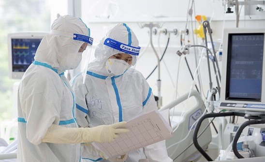 Sáng 313, đến nay đã có 42.454 ca mắc COVID-19 tử vong trên cả nước