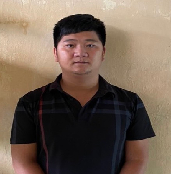 Nam thanh niên ở Hà Nội giả công an, chặn người vi phạm giao thông để thu tiền