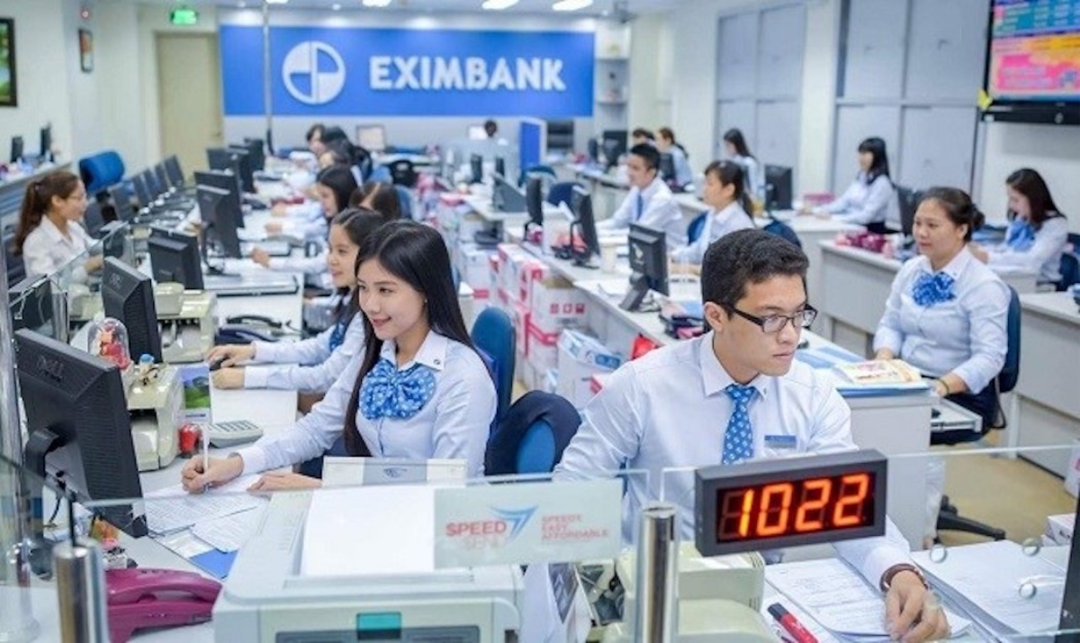 NHNN yêu cầu Eximbank giải trình vụ bán cổ phiếu STB giá thấp hơn 13,000 đồngcp