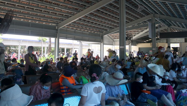 Dịp lễ Giỗ tổ Hùng Vương, Khánh Hòa đón hơn 55.000 lượt khách 