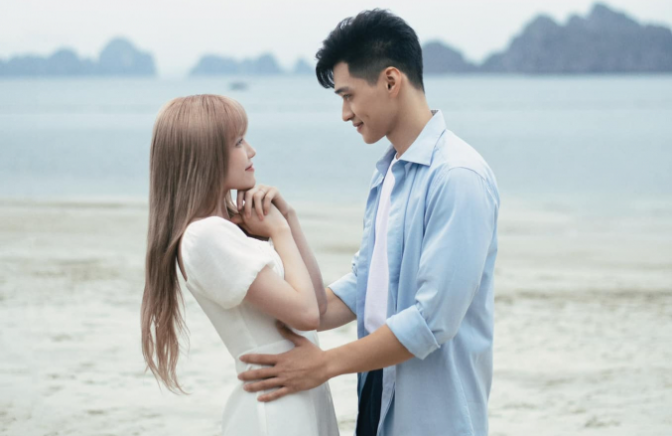 Thiều Bảo Trâm tung MV  Sau lưng anh có ai kìa