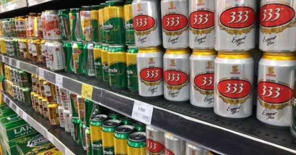 Bia đồng loạt tăng giá trước áp lực chi phí nguyên liệu