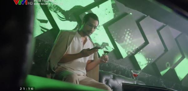 Bão ngầm - Tập 38 Sơn bạch tuộc thoát chết trong gang tấc