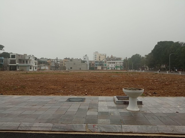 Tạm dừng tổ chức đấu giá đất dự án KDC đô thị và TTTM TP. Sầm Sơn