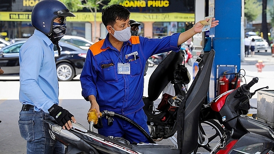 Đề xuất giảm thuế nhập khẩu ưu đãi mặt hàng xăng dầu