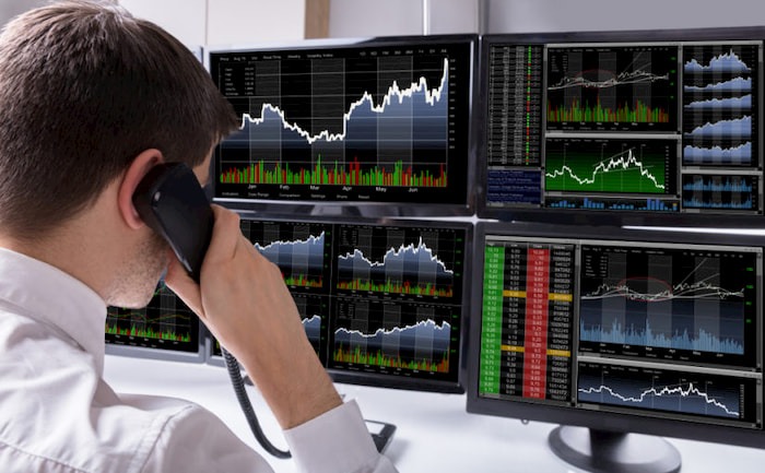 Góc khuất thị trường chứng khoán Khi nhà đầu tư gà mờ gặp phải môi giới “a ma tơ”