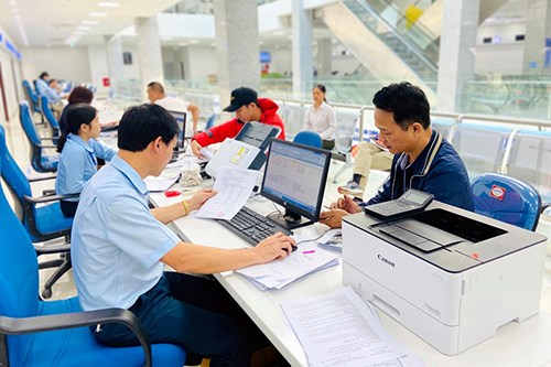 Tháng 42022, 15.000 doanh nghiệp thành lập mới