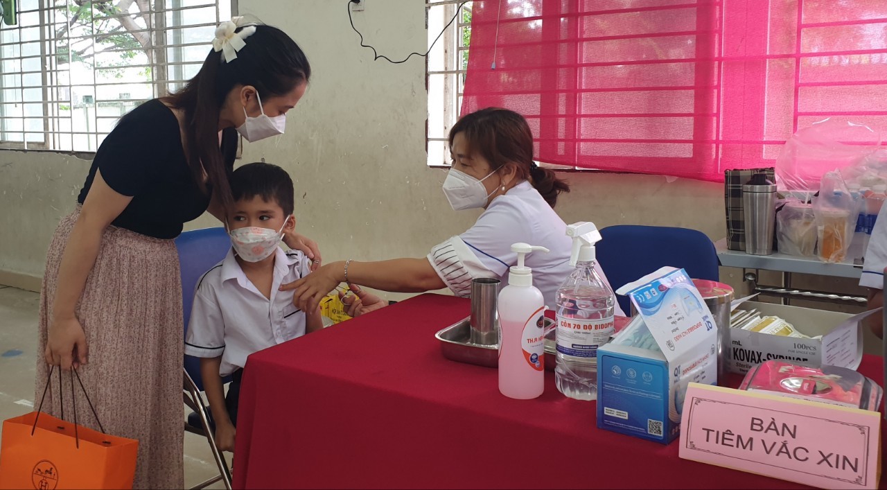 Trẻ em được tiêm vắc xin phòng COVID-19 sẽ giảm nguy cơ mắc Hội chứng MIS-C