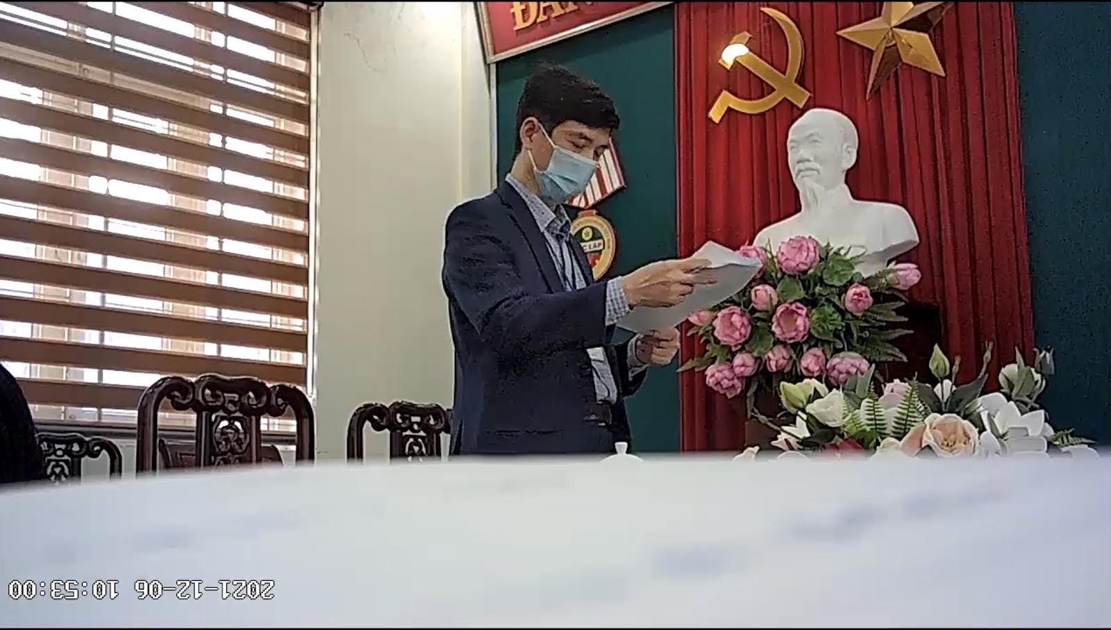 Vụ đào tạo” giáo viên thần tốc Đình chỉ một số hoạt động của Trung tâm Hoa Anh Đào