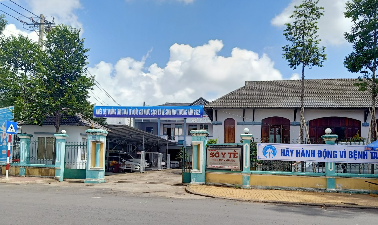 Kiến nghị kỷ luật Giám đốc Sở Y tế Kiên Giang liên quan các gói thầu của Việt Á