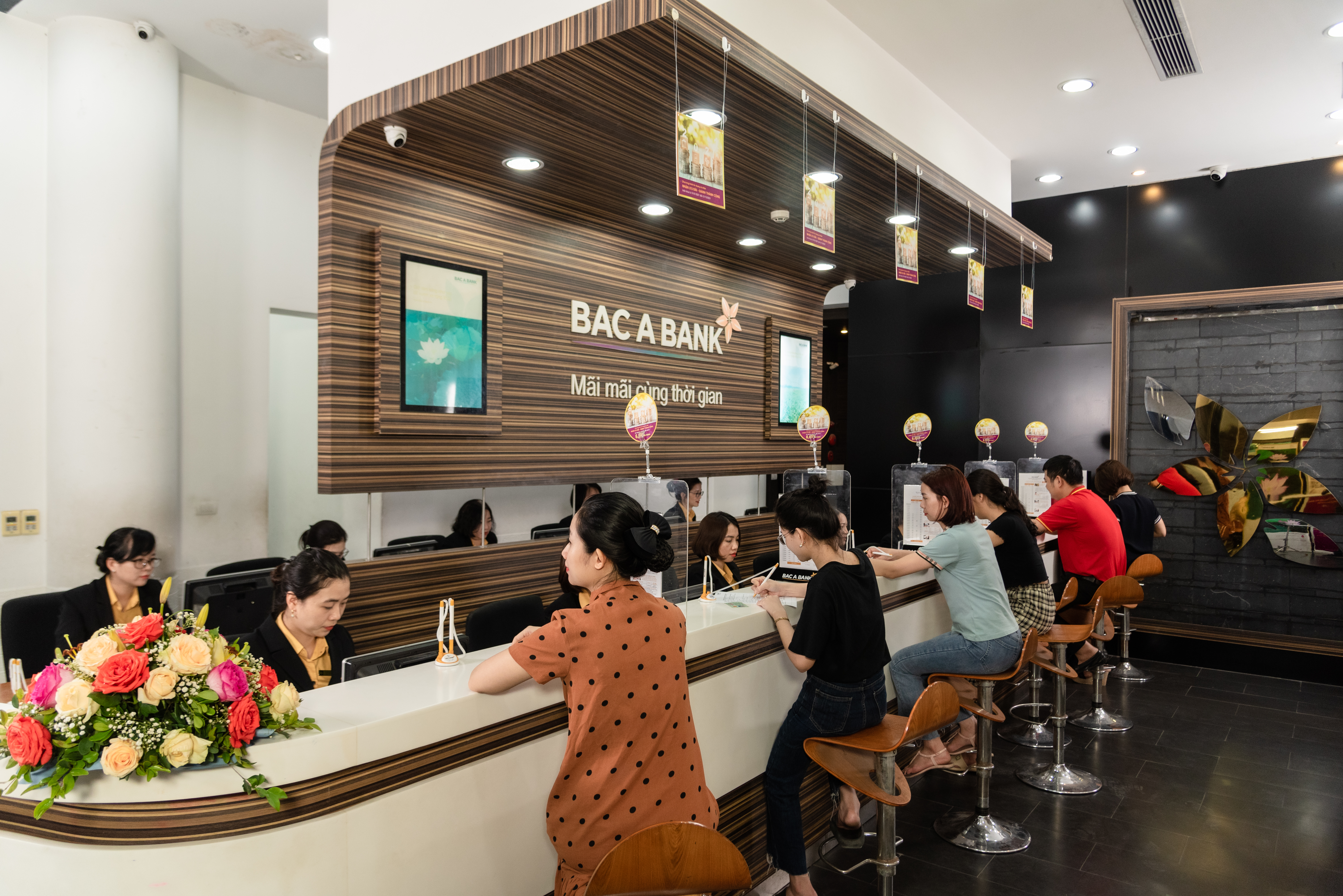 Nhận khoản vay ưu tiên từ BAC A BANK, khách hàng an tâm hiện thực mục tiêu sống
