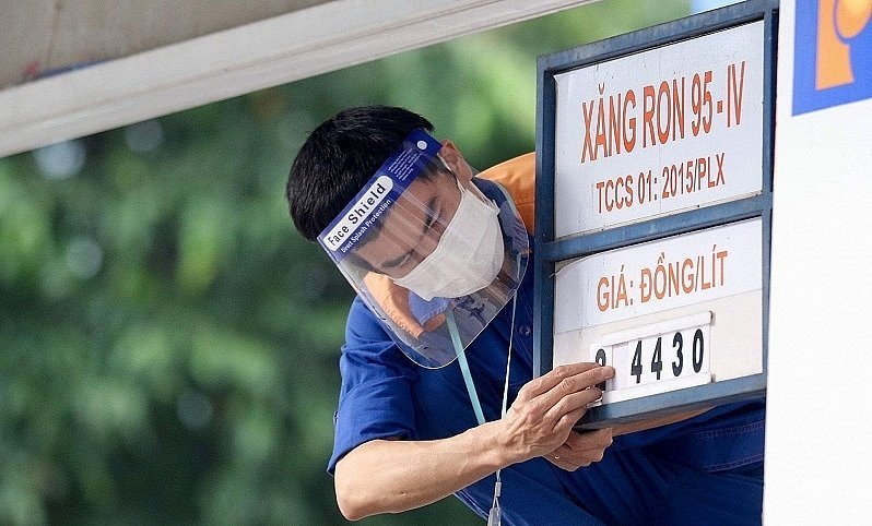 Ngày mai 235, giá xăng có thể tiếp tục tăng, lập kỷ lục mới
