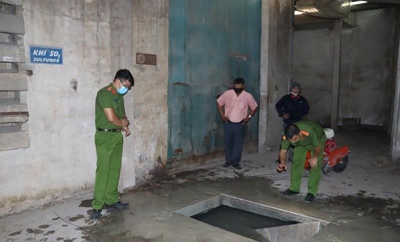 Khởi tố vụ án chôn chất thải trái phép tại Bóng đèn Điện Quang (DQC)