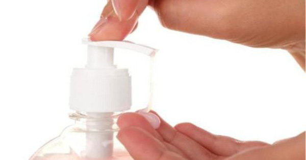 Thu hồi lô sản phẩm mỹ phẩm Dung dịch vệ sinh phụ nữ Tinh dầu gừng