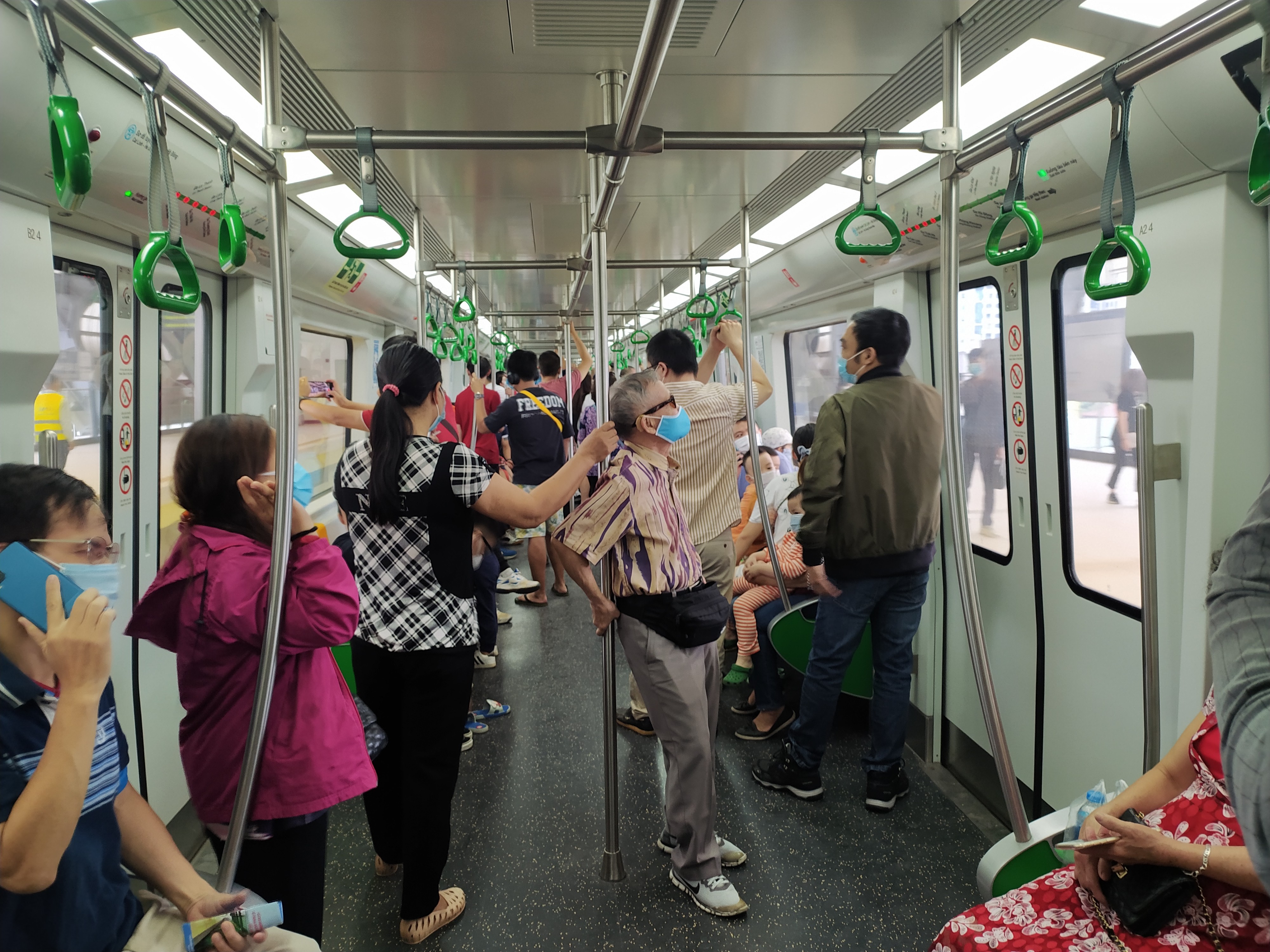 Hơn 3 triệu lượt khách đã đi tàu điện Cát Linh - Hà Đông