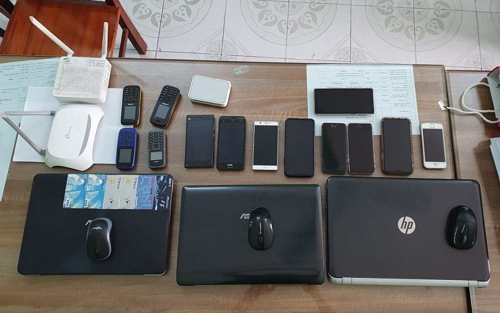 Triệt phá đường dây cá độ bóng đá gần 100 tỷ đồng ở Hưng Yên