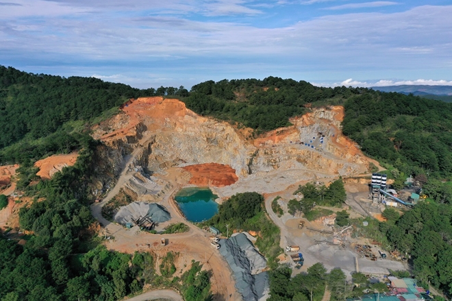 Lâm Đồng Xử phạt Công ty Song Long Đà Lạt vì hàng loạt sai phạm trong khai thác khoáng sản