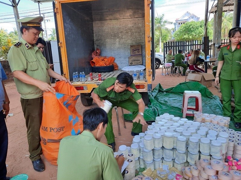 Xử phạt cơ sở sản xuất Kem trộn mẹ chồng Nguyên Đô