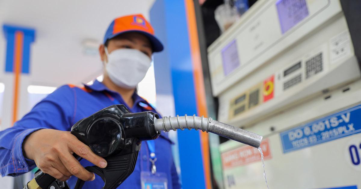 Bộ Công Thương tính nâng dự trữ xăng dầu quốc gia lên gấp 4 lần