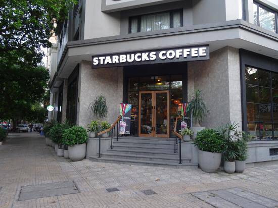 Cửa hàng Starbucks đầu tiên tại Hà Nội sắp đóng cửa sau 8 năm hoạt động