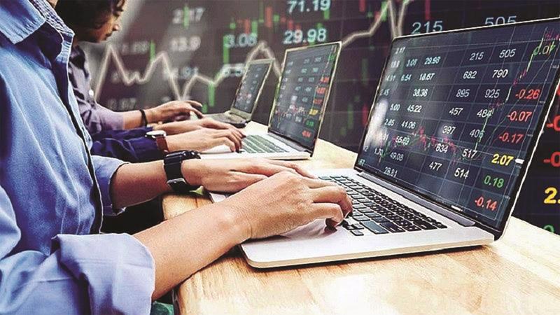 FLC, ROS tím trần 5 phiên, HOSE yêu cầu giải trình