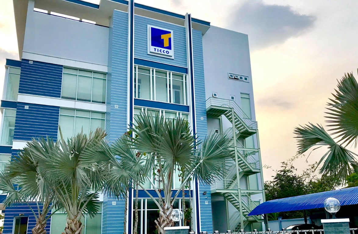 Cổ phiếu “bốc hơi” 43%, lãnh đạo THG vẫn đăng ký bán 100.000 cổ phiếu