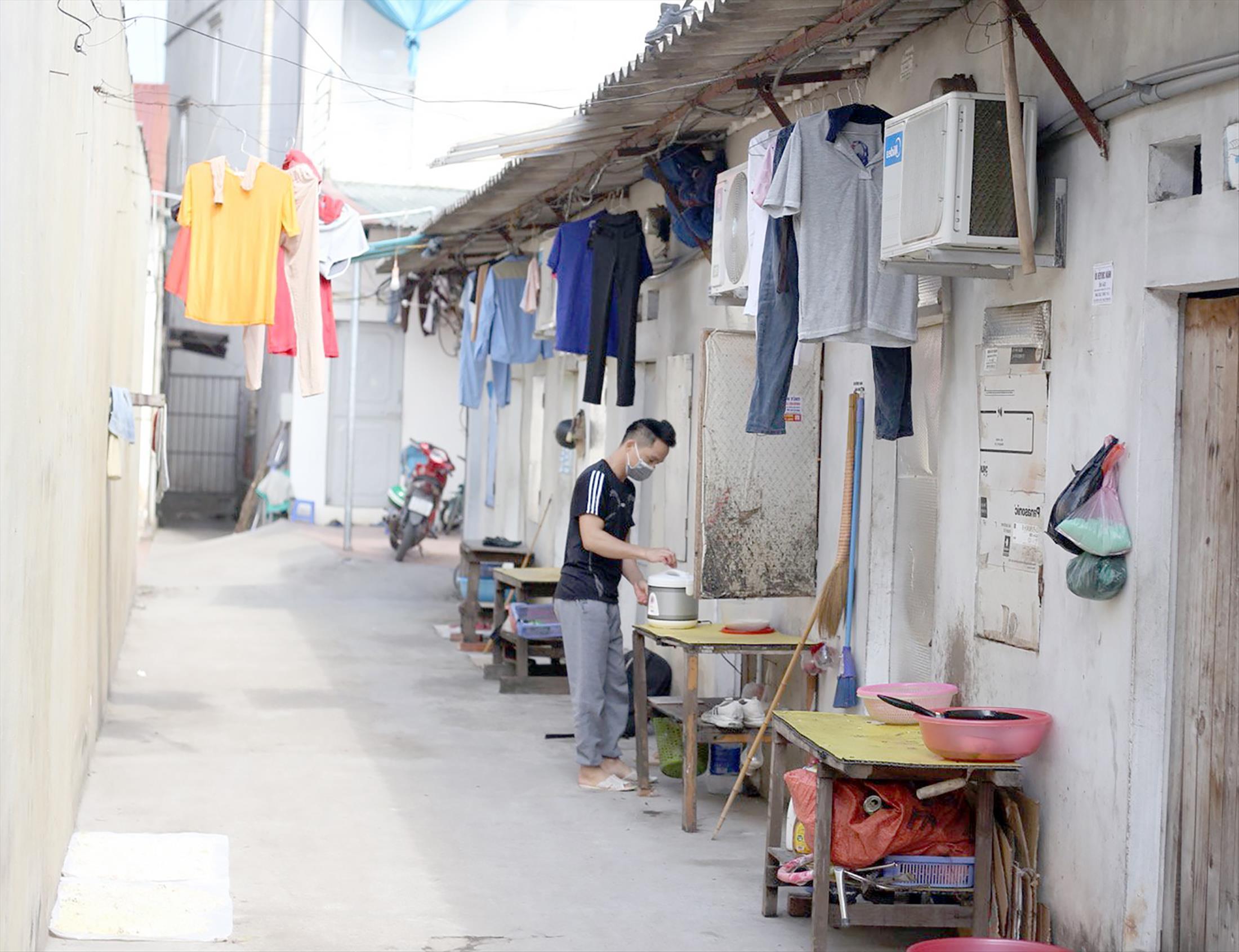 Việc giải ngân hỗ trợ tiền thuê nhà cho người lao động còn chậm