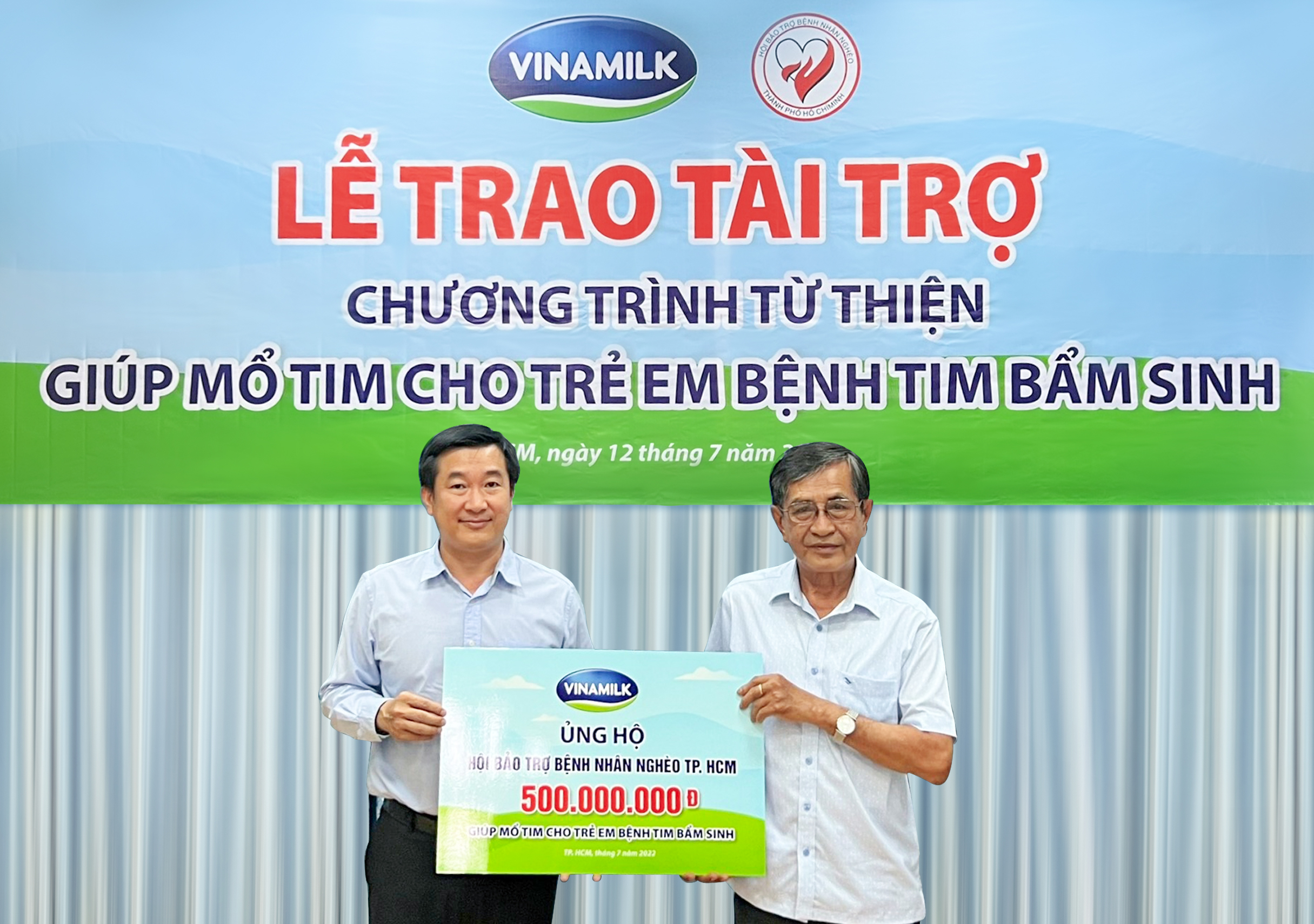Vinamilk ủng hộ 500 triệu đồng cho các bệnh nhi nghèo mổ tim năm 2022