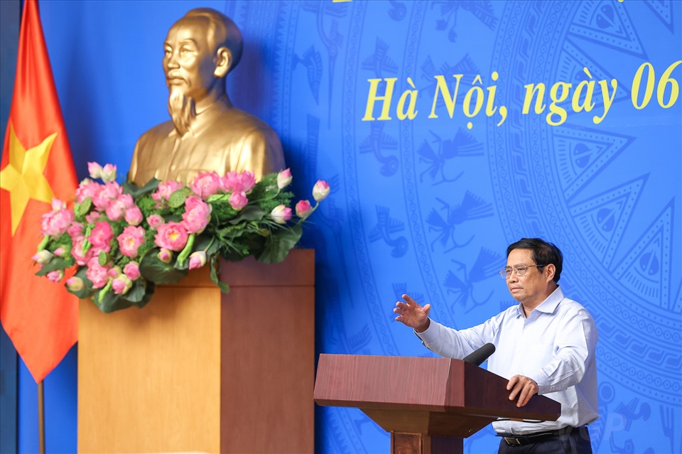 Đẩy mạnh tiêm vaccine, dứt khoát không để COVID-19 bùng phát trở lại