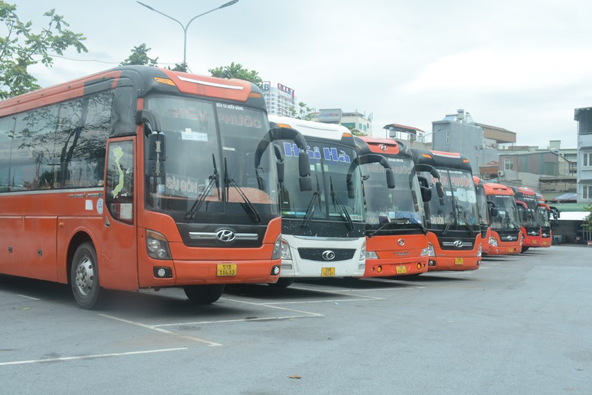 Hà Nội yêu cầu doanh nghiệp vận tải kê khai và giảm giá cước khi giá nhiên liệu xăng, dầu đã giảm sâu