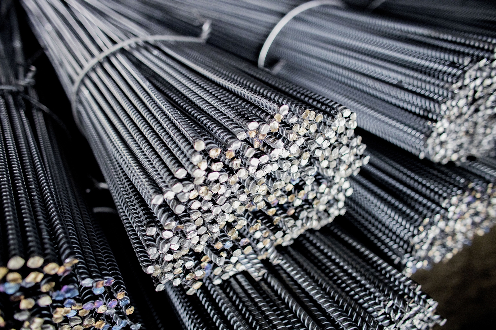 Thép Vicasa bị phạt và truy thu gần 1,3 tỷ đồng tiền thuế