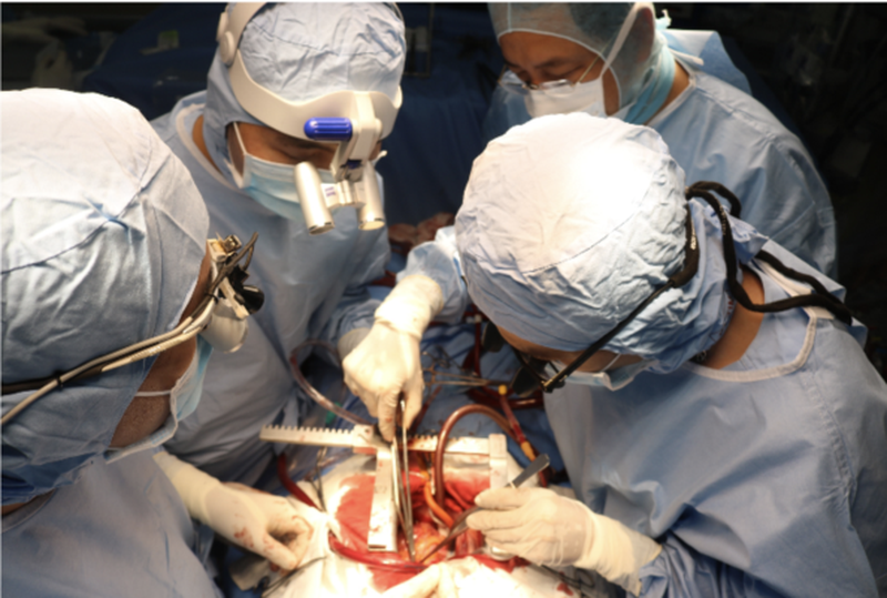 Nhiều bệnh viện có nguy cơ thiếu thuốc cho phẫu thuật tim - lồng ngực, Bộ Y tế nói gì