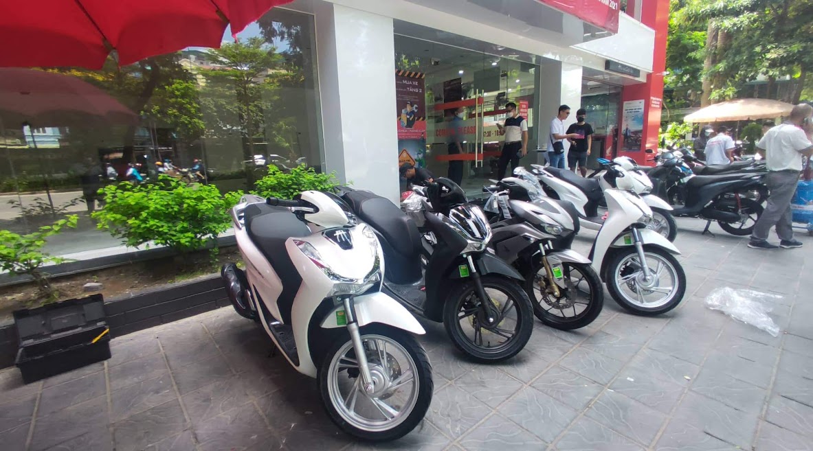  Nhiều mẫu xe máy Honda giảm giá sâu trong tháng cô hồn