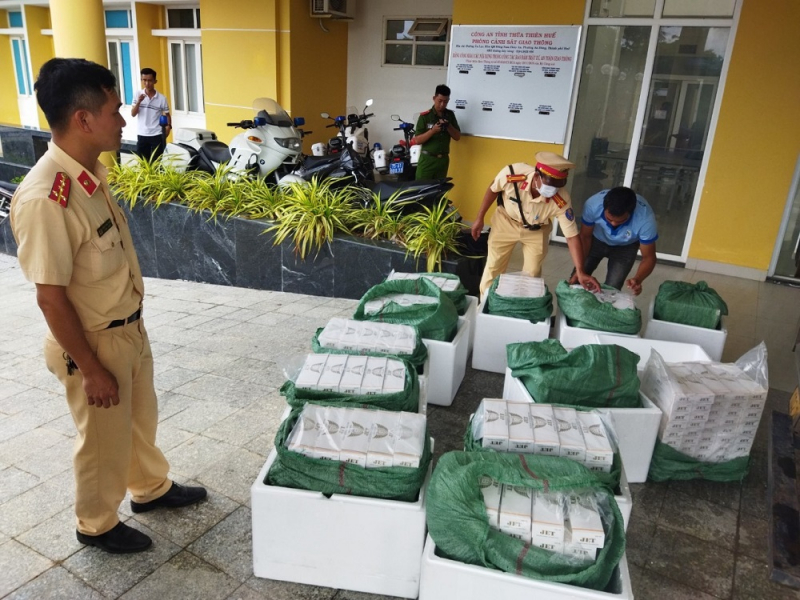 Phát hiện 6.000 gói thuốc lá Jet không có hóa đơn chứng từ