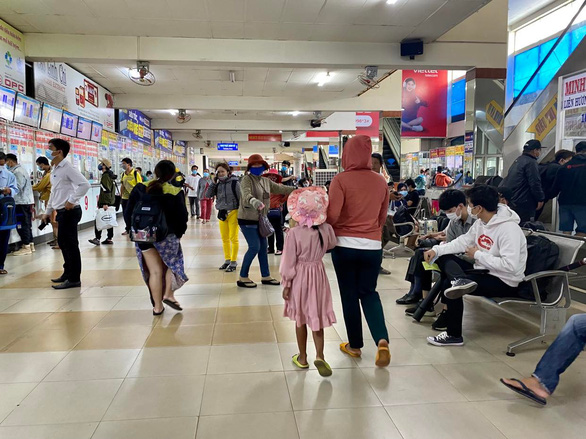 Giá vé xe khách tăng từ 20-40% dịp nghị Lễ 29