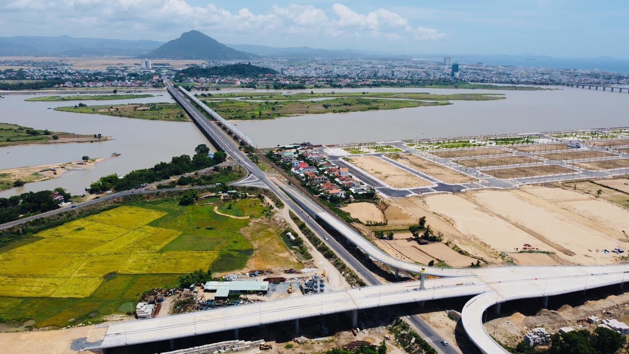 Kỷ luật hàng loạt cán bộ tỉnh Phú Yên liên quan dự án Khu đô thị mới Nam Tuy Hòa