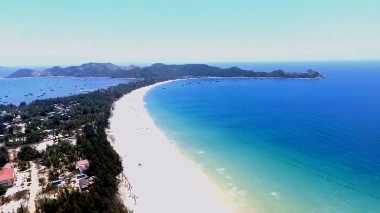 Phú Yên tiếp tục điều chỉnh chủ trương đầu tư dự án Vịnh Hòa Emerald Bay Resort