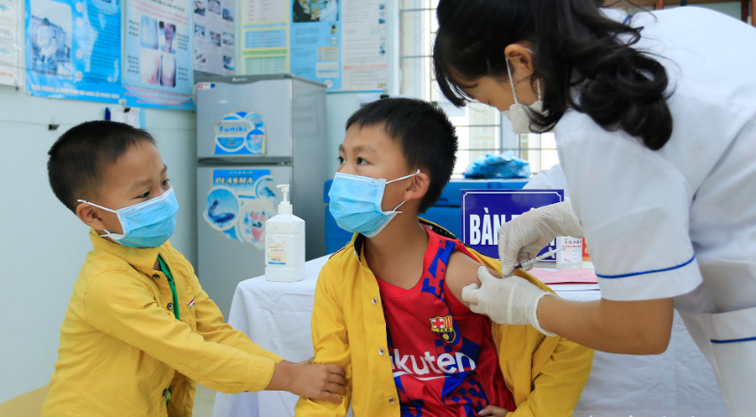 Bộ Y tế kêu gọi tiêm vaccine COVID-19 cho trẻ qua chiến dịch Vui Trung thu và tựu trường an toàn