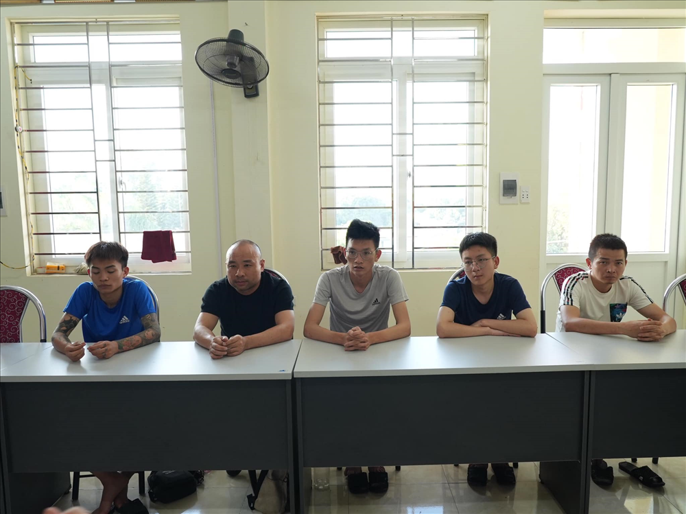 Cao Bằng Tạm giữ 5 công dân Trung Quốc nhập cảnh trái phép để sang Campuchia tìm việc