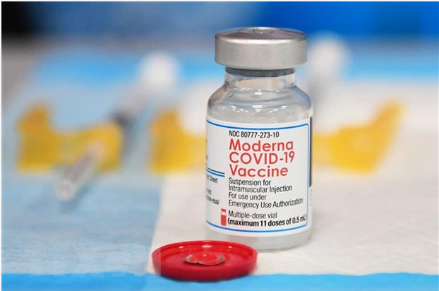 Canada phê duyệt vaccine tác dụng kép của hãng Moderna làm mũi tăng cường