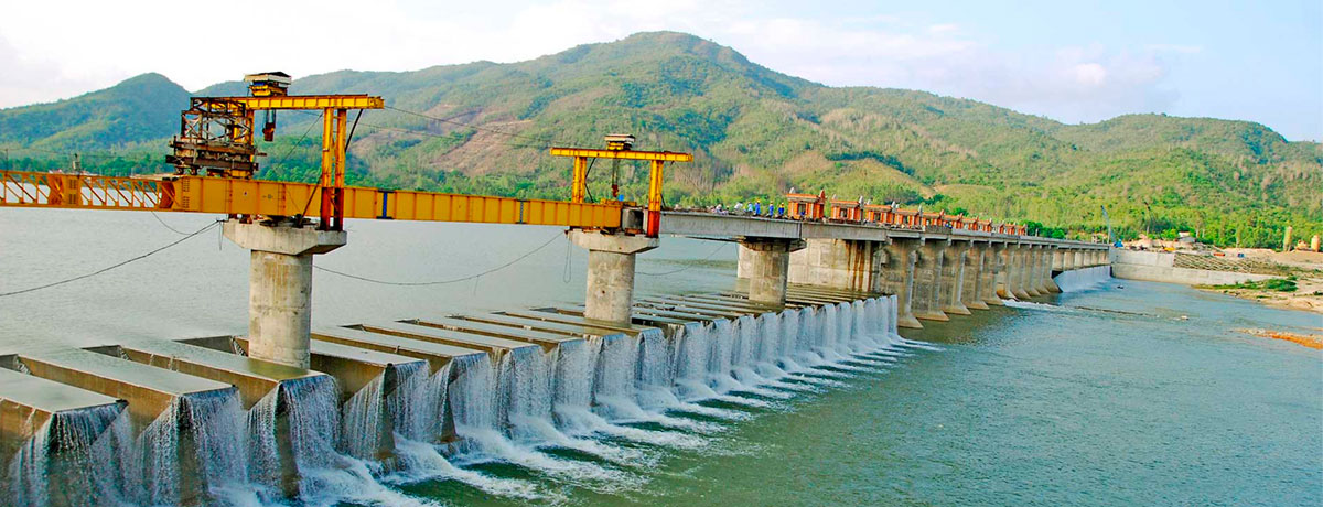 Chủ tịch Xây dựng 47 (C47) và công ty có liên quan đồng loạt thoái bớt vốn 