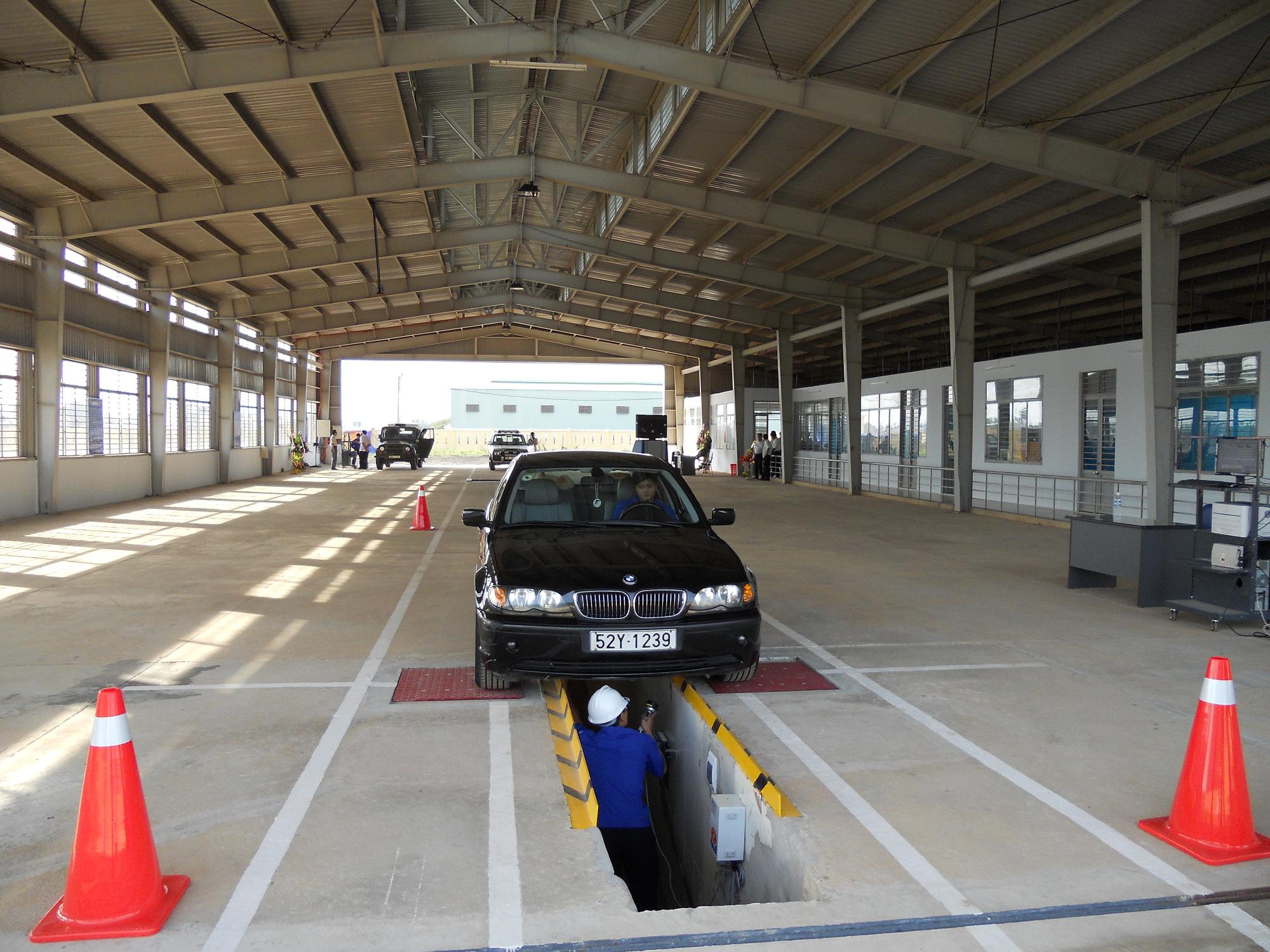 Hơn 44.000 phương tiện không đạt tiêu chuẩn đăng kiểm trong tháng 82022