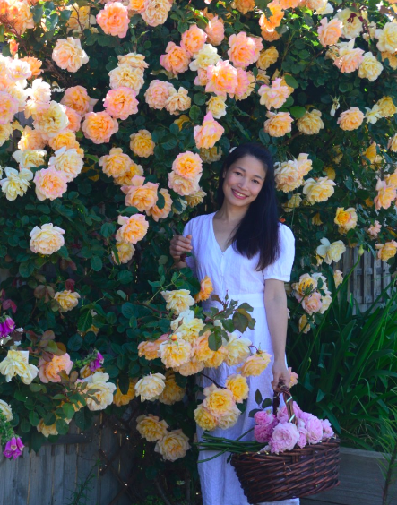 Luyến Morrison – người phụ nữ “cháy” hết mình với niềm đam mê hoa hồng