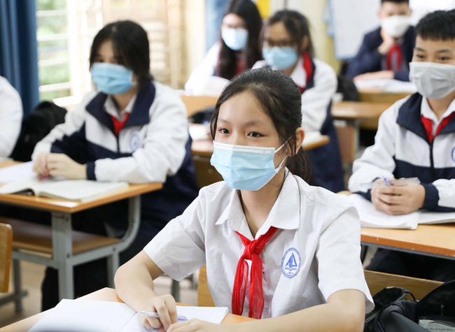 Chính phủ yêu cầu khẩn trương có đề xuất miễn học phí cho học sinh trung học cơ sở