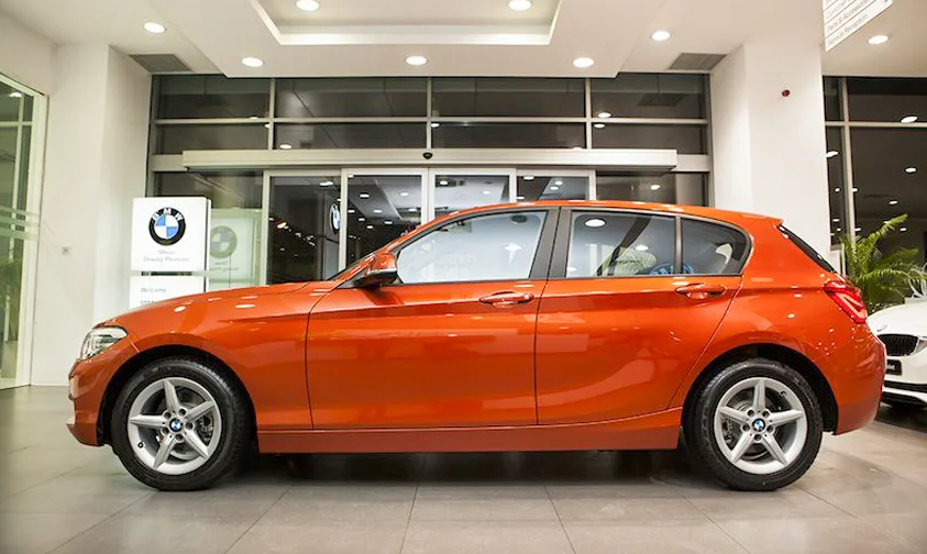 Ô tô nhập khẩu về Việt Nam tăng mạnh trong nửa đầu tháng 92022