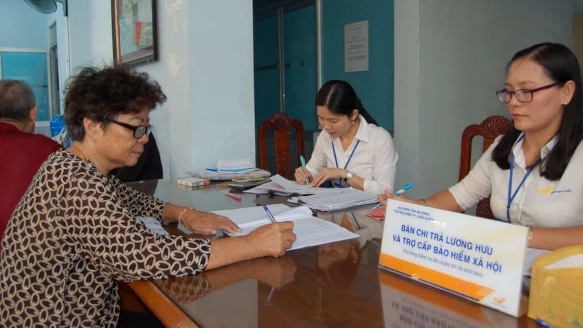 Tuổi nghỉ hưu của người lao động vào năm 2023 là bao nhiêu