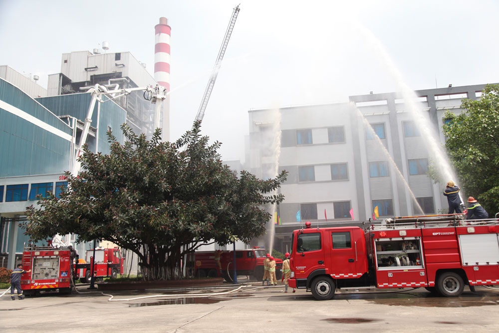 Đề xuất thu 1% phí bảo hiểm cháy nổ bắt buộc cho hoạt động PCCC