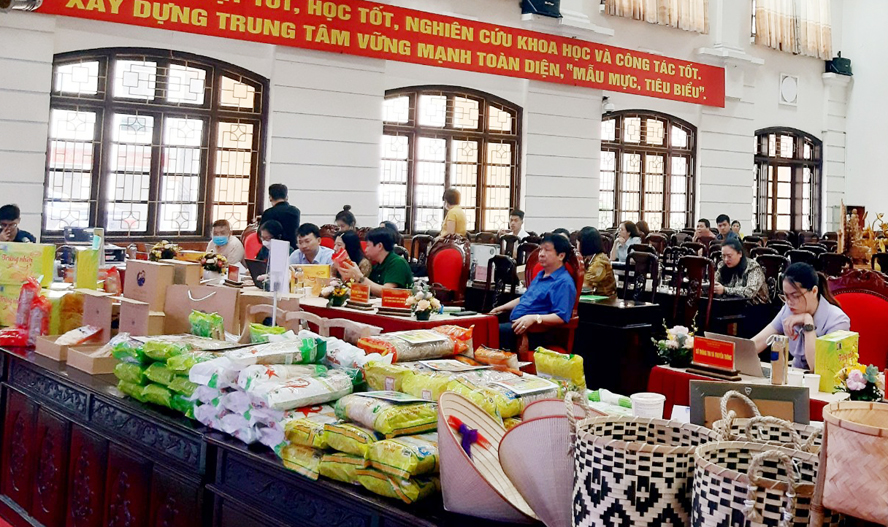 Hà Nội đánh giá, phân hạng 41 sản phẩm OCOP đầu tiên của năm 2022