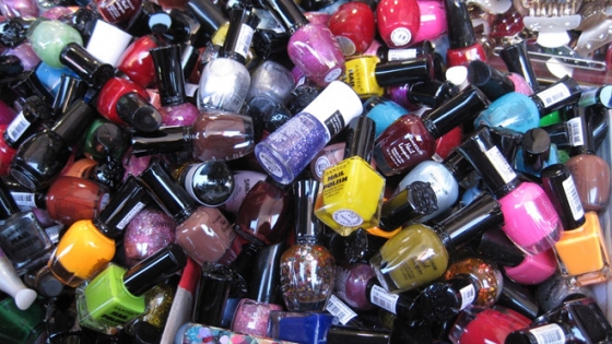 Đình chỉ lưu hành, thu hồi toàn quốc sản phẩm Sơn móng tay Darling